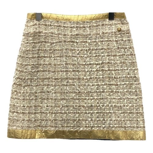 Pre-owned Chanel Cashmere Mini Skirt In Gold
