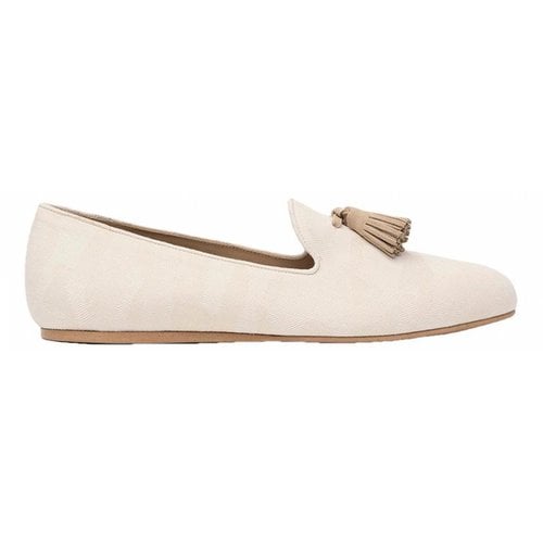 Pre-owned Charles Philip Leather Flats In White