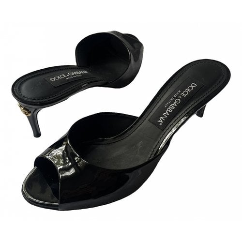 Pre-owned Dolce & Gabbana Patent Leather Heels In Black