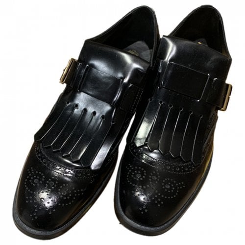 Pre-owned Tod's Leather Flats In Black