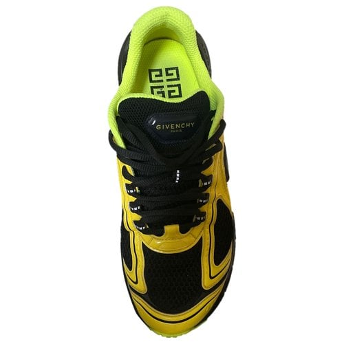 Pre-owned Givenchy Leather Low Trainers In Yellow
