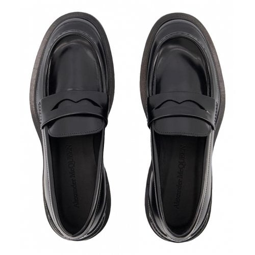 Pre-owned Alexander Mcqueen Leather Flats In Black
