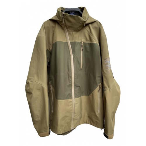Pre-owned Arc'teryx Jacket In Green