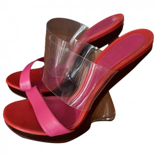 Pre-owned Alexander Mcqueen Leather Sandals In Pink