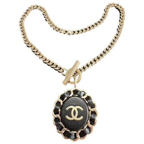 Pre-owned Chanel Necklace In Black