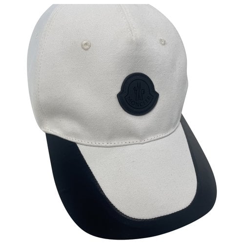 Pre-owned Moncler Hat In White