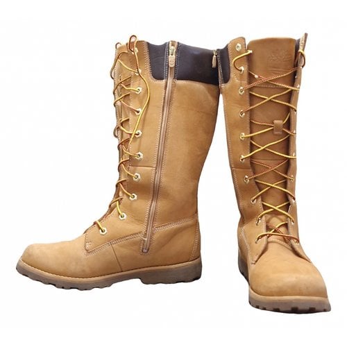 Pre-owned Timberland Leather Snow Boots In Camel