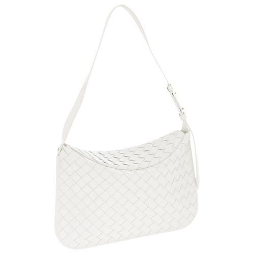 Pre-owned Bottega Veneta Loop Leather Handbag In White