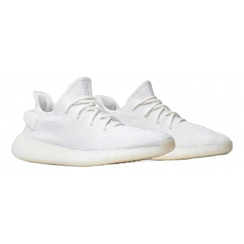 Pre-owned Yeezy X Adidas Flats In White