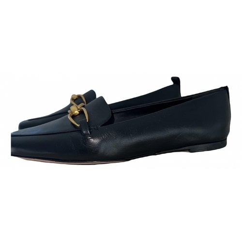 Pre-owned Veronica Beard Leather Flats In Black