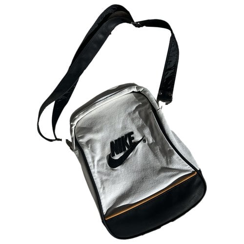 Pre-owned Nike Bag In White