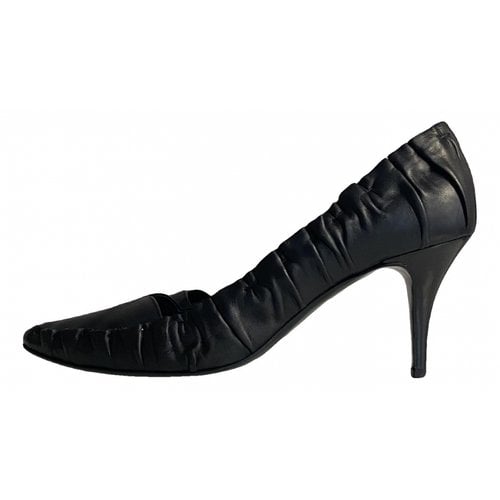 Pre-owned Rodo Leather Heels In Black