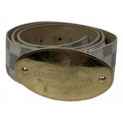 Pre-owned Louis Vuitton Leather Belt In White