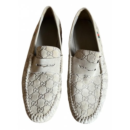 Pre-owned Gucci Flats In Beige