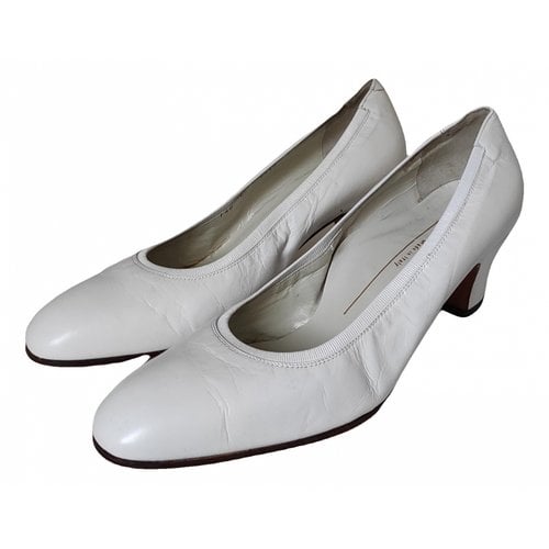 Pre-owned Kurt Geiger Leather Heels In White