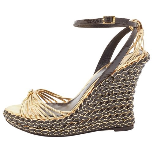 Pre-owned Dior Patent Leather Sandal In Gold
