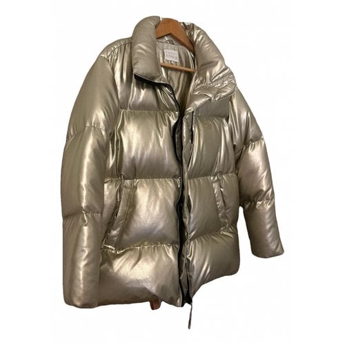 Pre-owned Tommy Hilfiger Jacket In Gold