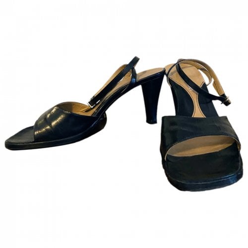 Pre-owned Pollini Leather Sandals In Black