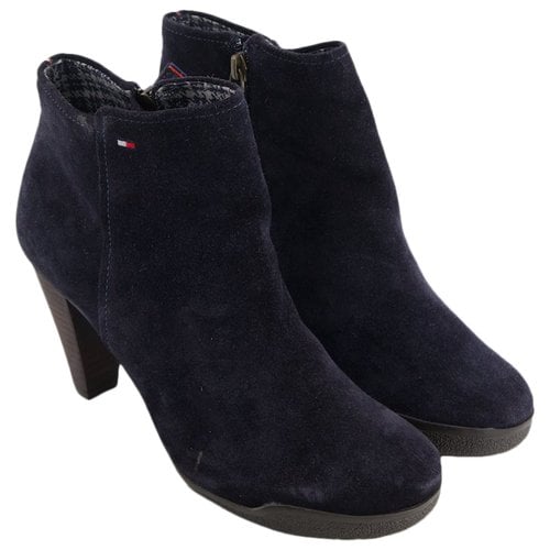 Pre-owned Tommy Hilfiger Boots In Blue