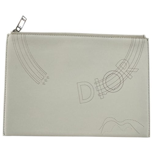 Pre-owned Dior Leather Clutch Bag In White