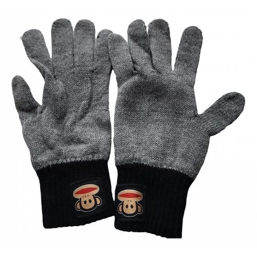 Pre-owned Paul Frank Wool Gloves In Grey
