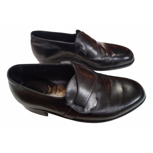 Pre-owned John Lobb Leather Flats In Black
