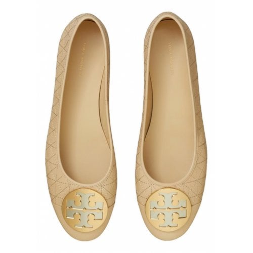 Pre-owned Tory Burch Leather Ballet Flats In Beige