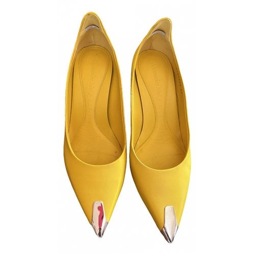 Pre-owned Alexander Mcqueen Leather Heels In Yellow