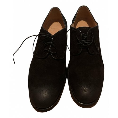 Pre-owned Doucal's Flats In Black