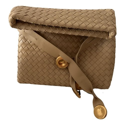 Pre-owned Bottega Veneta Leather Handbag In Camel