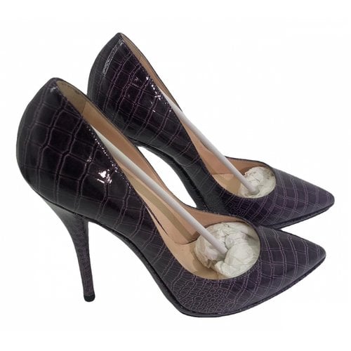 Pre-owned Casadei Patent Leather Heels In Purple