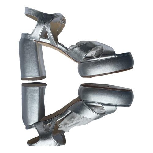 Pre-owned Aeyde Leather Heels In Silver