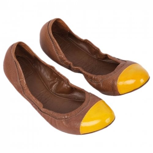 Pre-owned Marc Jacobs Leather Ballet Flats In Camel