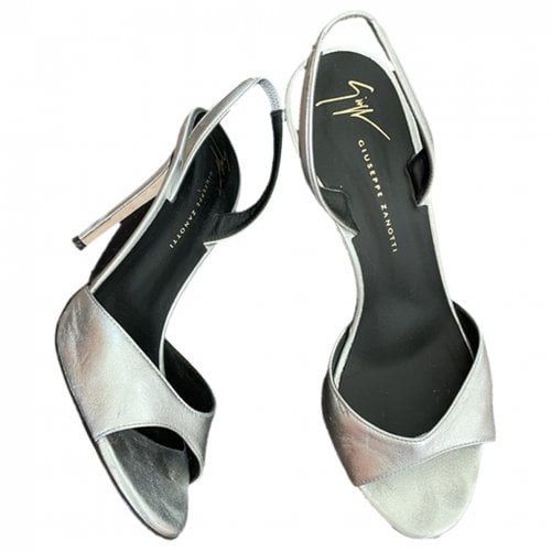 Pre-owned Giuseppe Zanotti Leather Heels In Silver