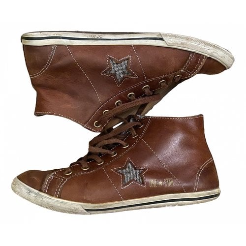 Pre-owned Converse Leather Trainers In Camel