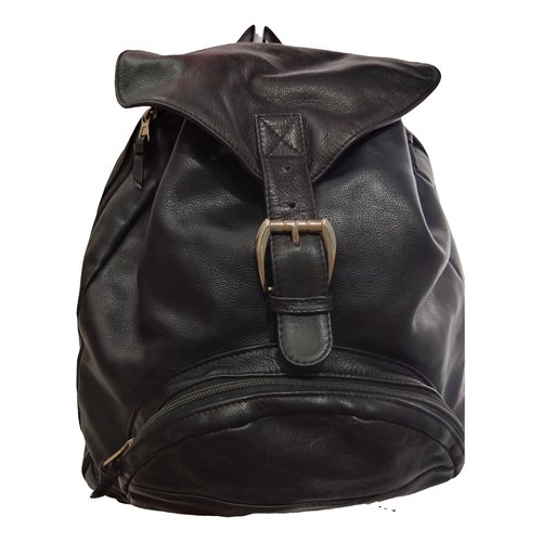 Pre-owned Versace Leather Backpack In Black