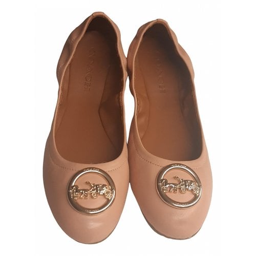 Pre-owned Coach Leather Ballet Flats In Pink