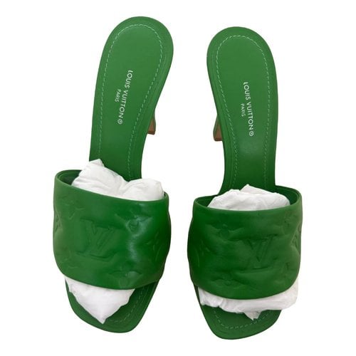 Pre-owned Louis Vuitton Leather Sandal In Green