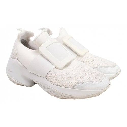 Pre-owned Roger Vivier Trainers In White