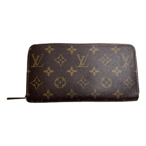 Pre-owned Louis Vuitton Zippy Cloth Wallet In Brown