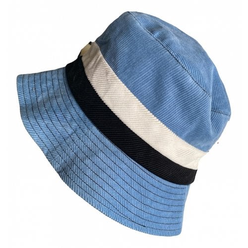 Pre-owned Marni Beret In Blue