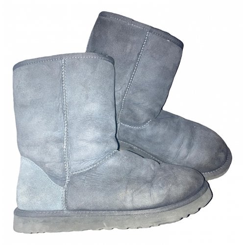 Pre-owned Ugg Boots In Grey