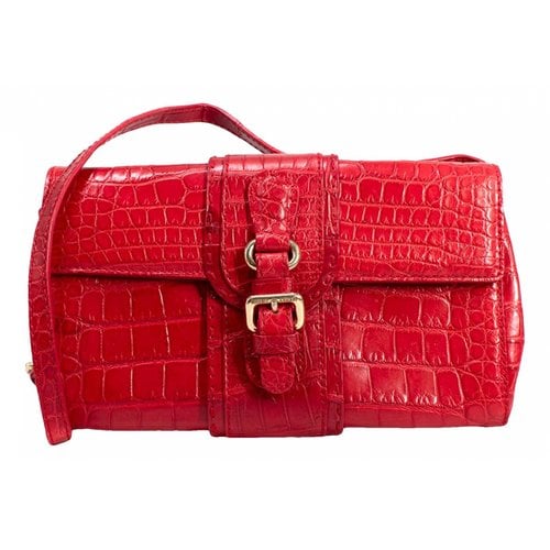 Pre-owned Giorgio Armani Leather Handbag In Red