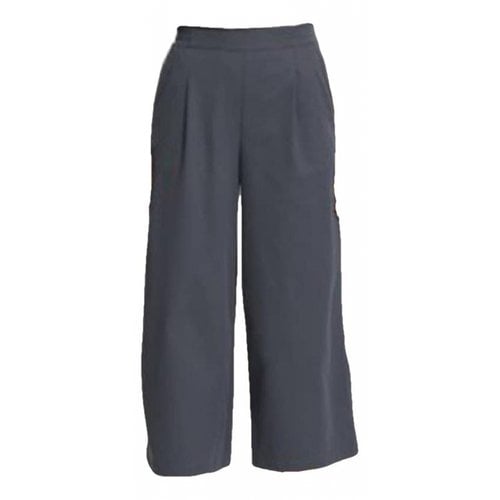 Pre-owned The North Face Trousers In Grey