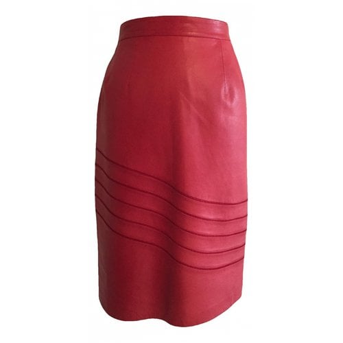 Pre-owned Loewe Leather Mid-length Skirt In Red