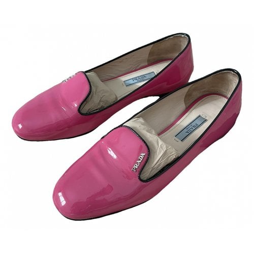 Pre-owned Prada Patent Leather Flats In Pink