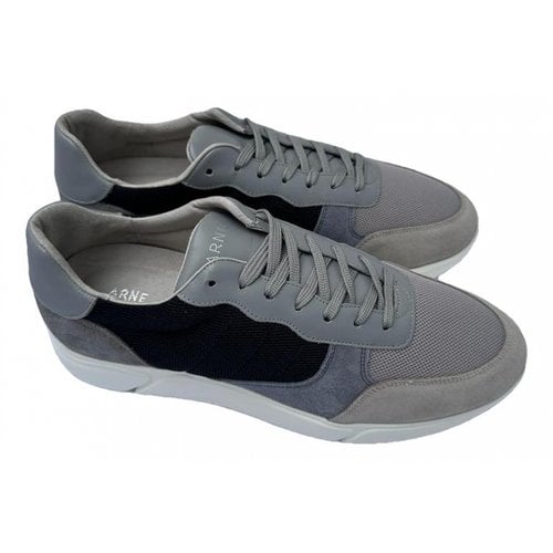 Pre-owned Arne Leather Low Trainers In Grey