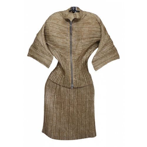 Pre-owned Issey Miyake Jumpsuit In Camel