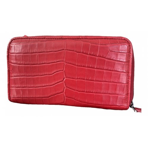 Pre-owned Bottega Veneta Crocodile Wallet In Red
