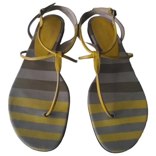 Pre-owned Burberry Patent Leather Sandal In Yellow